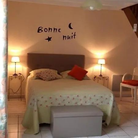 La Cornouillere Nocleg ze śniadaniem 3*